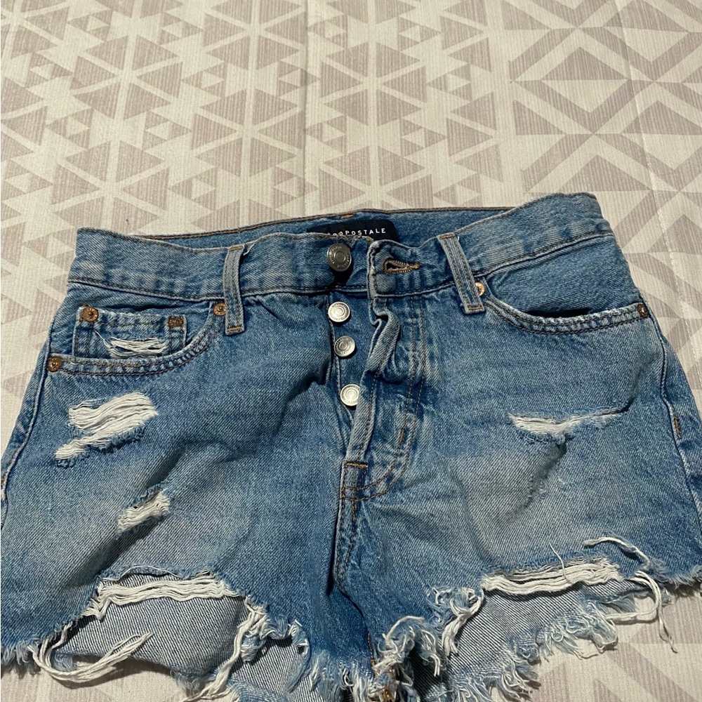 aeropostale blue denim boyfriend shorts